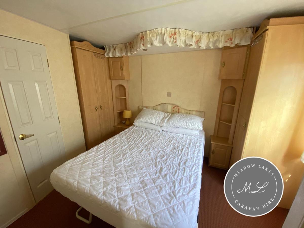 Seaview 145 - Pet Friendly, Bath And Close To Beach & Fantasy Island - Meadow Lakes Caravan & Lodge Hire Ingoldmells Exterior foto
